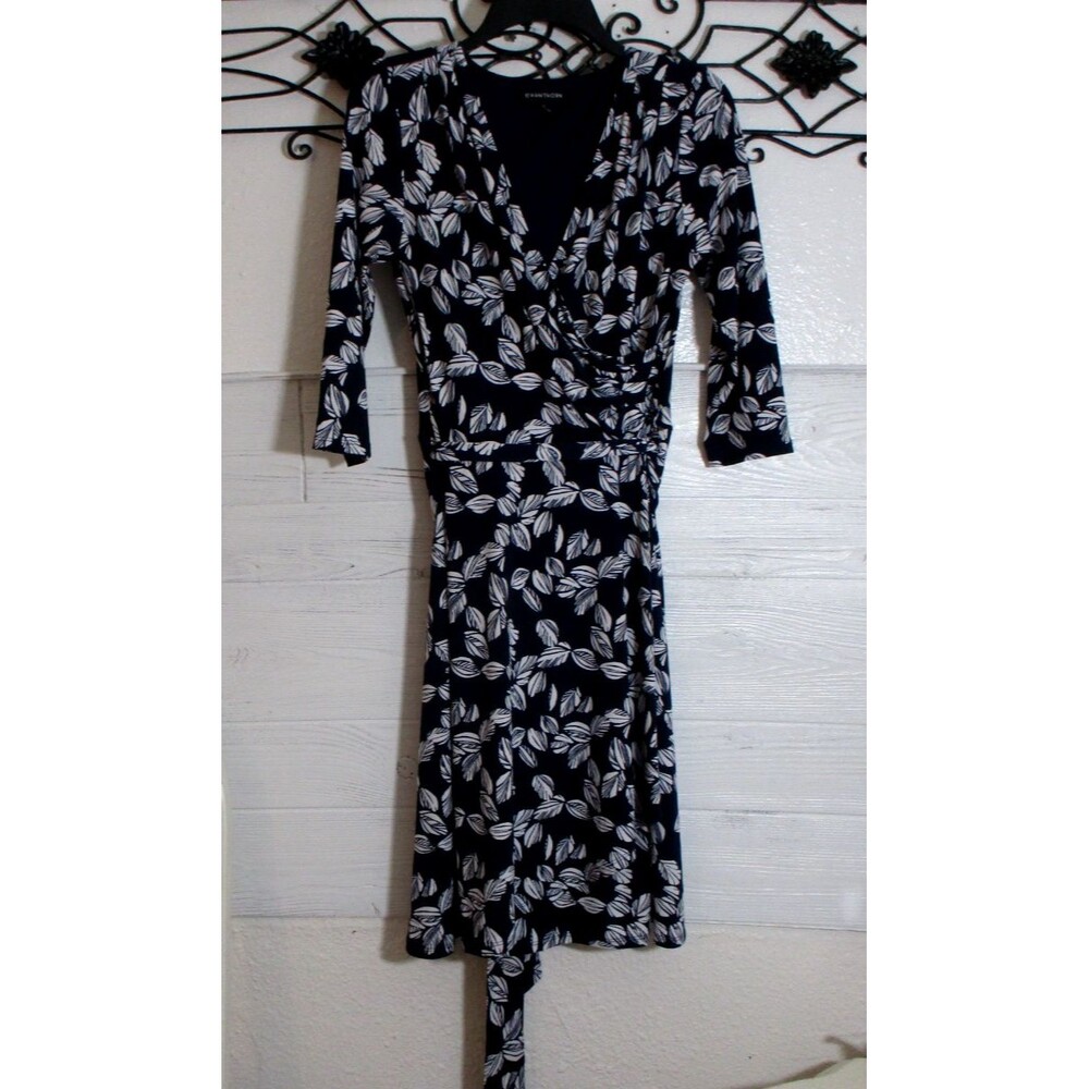 41 Hawthorn Knit Dress Size S Multicolored Floral 3/4 Sleeve V Neck